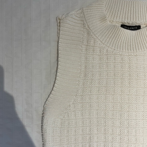 Dynamite Shirt Size XSmall - Picture 3 of 5